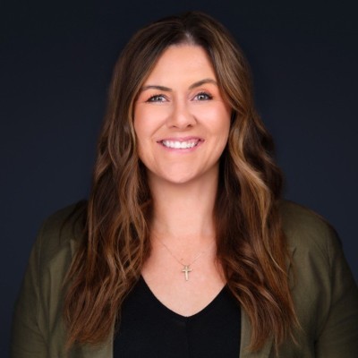 Paige Hanson, Co-founder & Chief Operating Officer of SecureLabs.